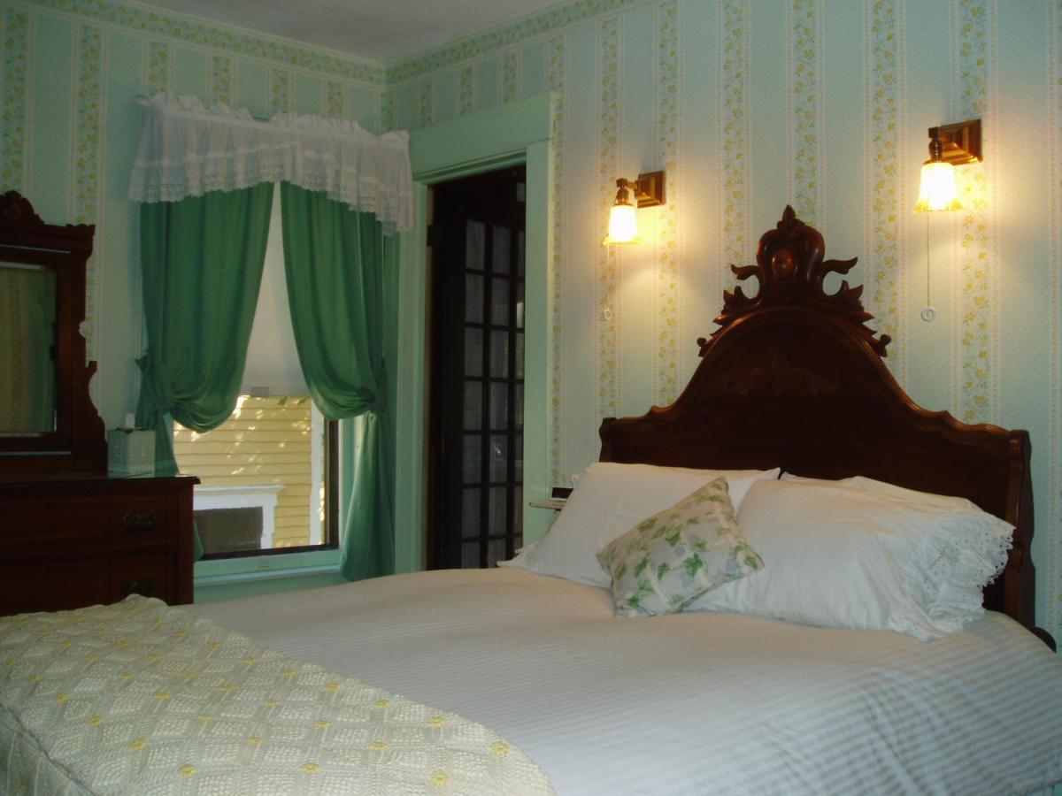 Rosewood Inn 코닝 외부 사진