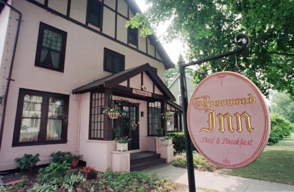 Rosewood Inn 코닝 외부 사진